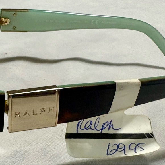 Ralph Lauren Brown and Green Sunglasses with Vintage-Inspired Design - Picture 6 of 16